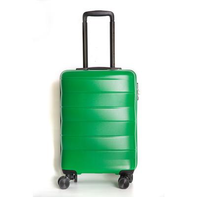 China Fit Hard PC TSA Lock Iron Trolley 8*360 Spinner Wheels Material PC Travel Luggage for sale