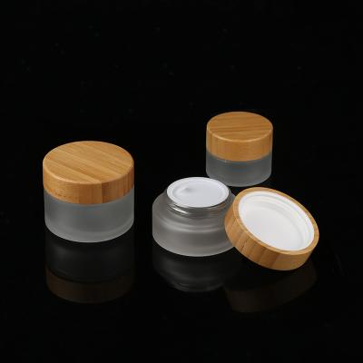 China Luxury Custom Cosmetic Logo Cosmetic Packaging Screw Top Bamboo Cream Jar for sale