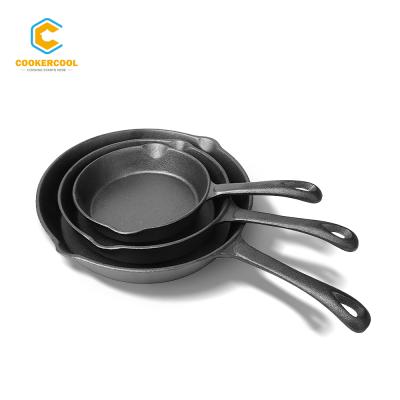 China Durable Long Handle Cast Iron Cookercool 3pcs Frying Pan Skillet Pre-Seasoned Set for sale