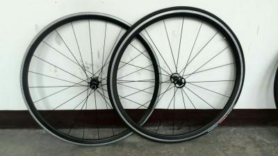 China Super Lichtgewicht Stijve 700C 30mm van de de Koolstofvezel van Koolstof Tubulaire Wheelset de Fietsranden Te koop