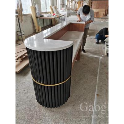 China Modern Unique Customized Reception Counter Desks Standing Reception Desk Reception for sale