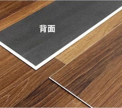 Cina 4mm-8mm Spessore Piastrelle SPC Pavimenti Piastrelle di parquet moderne in vendita