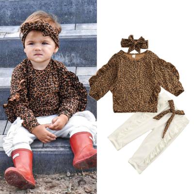 China Polyester / Cotton Kids Clothes Set New Girls Suit Printed Long Sleeved Pants Top White Girls 2 Pieces Set for sale