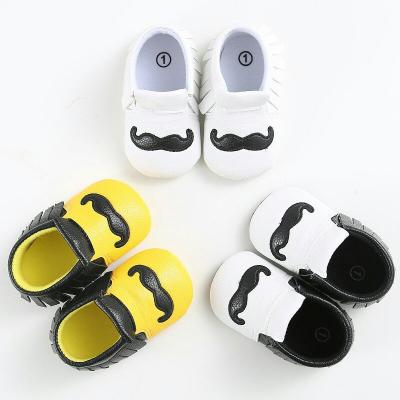 China 2017 Fashion PU Fringe Leather Baby\Comfortable Wholesale Newborn Causal Shoes Beard Baby Shoes Baby Prewalker Shoes for sale