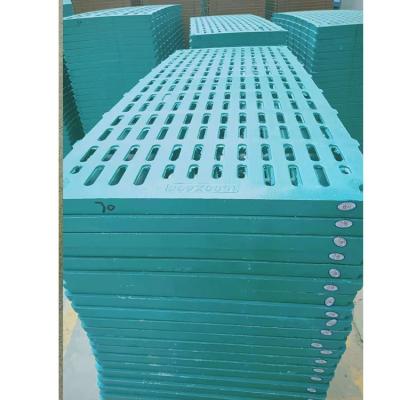 China Cultivates Drain Slatted Panel Farmhouse Lowest Price Plastic T-Shaped Manure Leak Board Floor Hooks Manure Leakage Board for sale