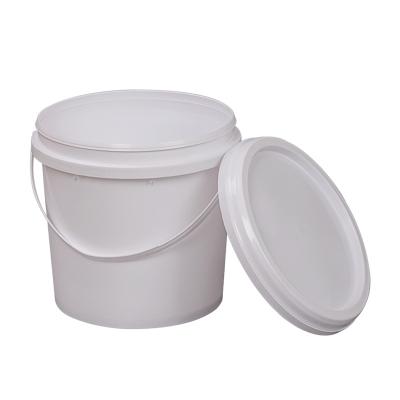 China PE Customized Color Pail Food grade 20L 30L 35L PP plastic bucket With Plastic Handle Lid for sale