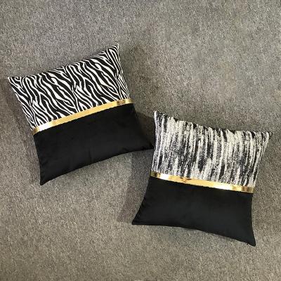 China Luxury Quilting Square Yarn-Dye Striped Black Gold Viable Velvet Soft Cushion Pillow Decoration Cover for sale