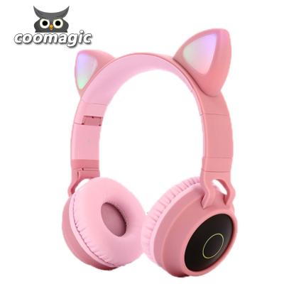 China 20m New Fashion Cool Foldable Led Cat Ear Headphones Wireless With 5 Colors for sale