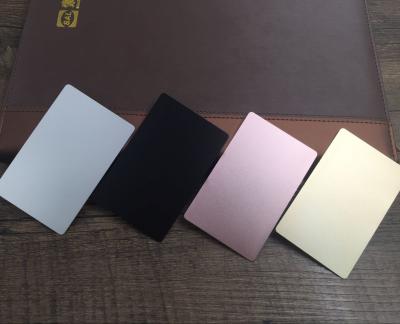 China Tarjetas de visita coloreadas del metal que imprimen, tarjeta de visita de aluminio de encargo cuadrada en venta