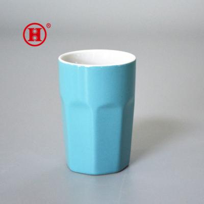 China [ZIBO HAODE CERAMIC] Two Tone Glazed Blue Flower Bottom Design Stoneware Tea Cup Viable Travel Mug Sets for sale