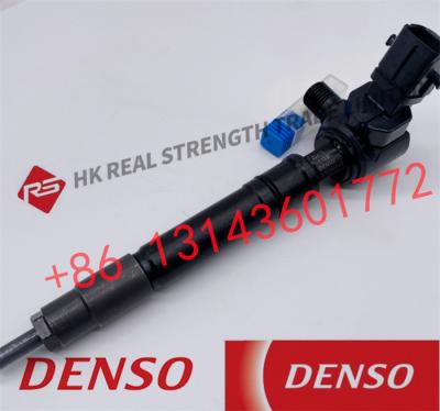 China For TOYOTA LAND CRUISER PRADO Fuel Injector 23670-11030 295700-0560 for sale