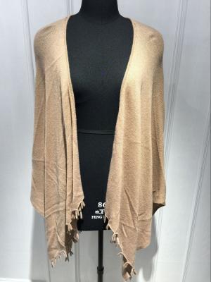 Chine Chandail mou à la mode de cardigan de poncho avec les glands BGAX16082 inférieur à vendre