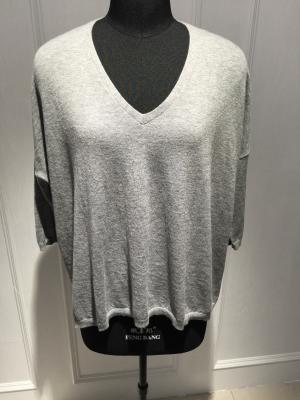 China Suéteres de moda de la cachemira de la primavera/el suéter con cuello de pico gris 15DX001 de las mujeres en venta