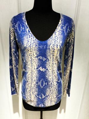 China Ladies Serpentine Screen Printing Floral Print Sweater For Autumn / Spring for sale