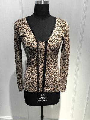 China Customized Design Women'S Leopard Print Sweater Natural Material 15JT 004 for sale