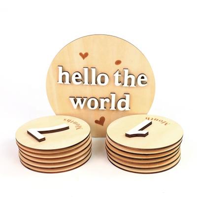 China Europe Wooden Gift Set Newborn Baby Memory Photo Bundle Cards Monthly Customized Wooden Card for sale