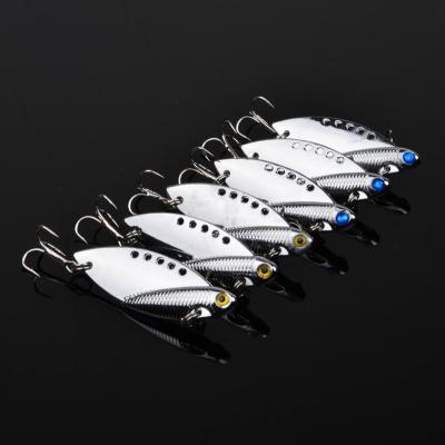 China Swimming Action Vivid Fish Peche All Water Unpaint Artificial Lure Spangle Baits Hook Fishing Metal Lures 8# for sale