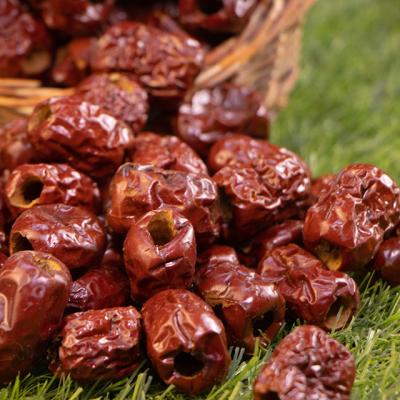 China Factory price dry candy dry dates taste organic delicious red jujube healthy fruit and vegetable snack jujube for sale