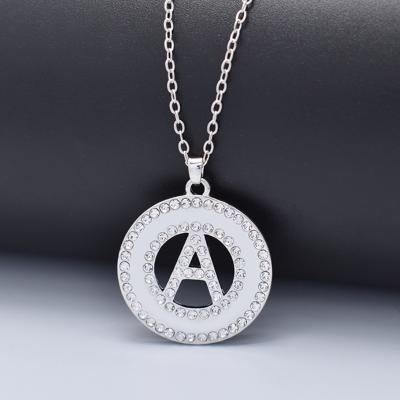 China Wholesale FASHIONABLE Women's Letter Necklace Custom Jewelry Diamond Stainless Steel Initial Necklace for sale