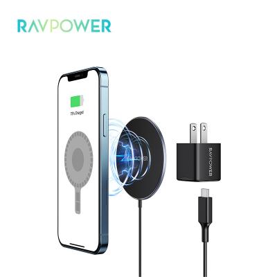 China RAVPower PD USA Safe Convenient Universal Wall Charger Mini Portable Magnetic Wireless Charger 15W Max Fast Charger With for sale