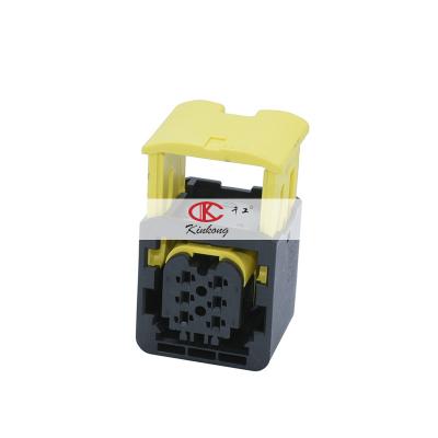 China 7 Series Automotive Pin Kinkong HDSCS Female Waterproof Connector Tyco 1-1418480-1 for sale