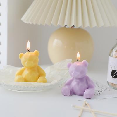 China Hot Selling INS Birthdays Bear Scented Birthday Candle Home Decor Gift Scented Candle Creative Net Red Luxury Beautiful Candle Bear for sale