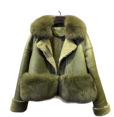 China Sustainable Lifestyle Luxury Shearling Shearling Coat Fox Fur Winter Anorak Shearling Real Leather Coat for sale