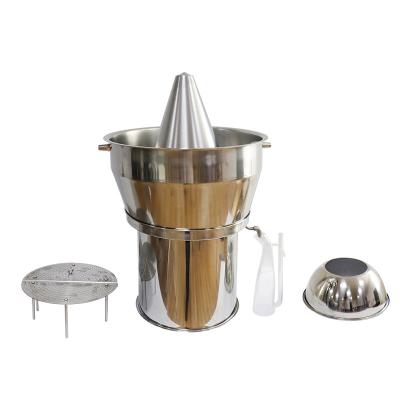 China Herbal Essential Oil Distillation Equipment for Lemongrass and Frankincense Extraction at 9.8kg Capacity for sale