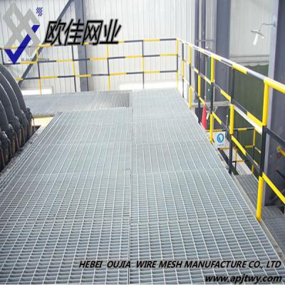 China Plain weave heavy duty galvanized steel grating, used in deck and hallway for sale