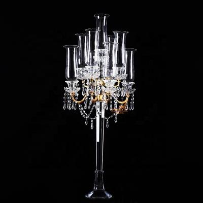 China Hanging Arm Crystal Glass Metal Gold Candelabra Weddings Hurricane Candlestick Holders For Wedding Table Decoration Centerpieces On Sale for sale