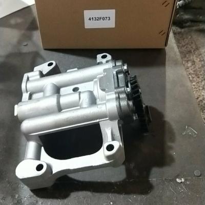 China engine parts oil pump 1104D 1104 1104T DC38182 4132F073 4132F073 for sale