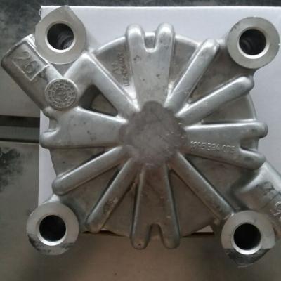 China aluminum GEAR COVER for Mercedes Benz 1527363 0002670419 81326380044 1295334075 for sale