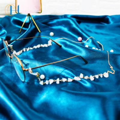 China Luxury Hot Sale Crystal Stone Glasses Chains Sunglasses Women Reading Glasses Hanging Neck Chain Lanyard Eyewear Cord Eyeglass for sale