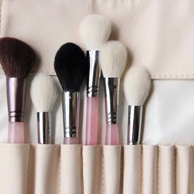 China Angular Blush Foundation Powder Eyeshadow Brush Beauty Tool Kit Crystal 7 Pcs Makeup Set Brush High Quality for sale