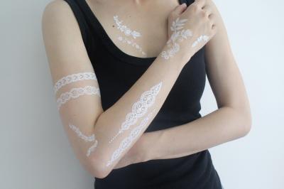 China Fantastic Charming White Henna Tattoo Stickers For Sexy Women Semi Permanent for sale