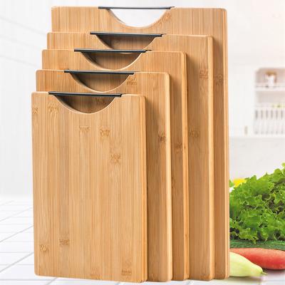 China Custom Viable Wholesale Custom Logo Kitchen Organic Bamboo Wood Chopper Borad Big Chopper Set With Handle for sale