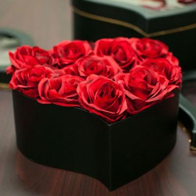 China Wholesale Handmade High Quality Heart Shaped Flower Box With Sponge For Preserved Roses for sale