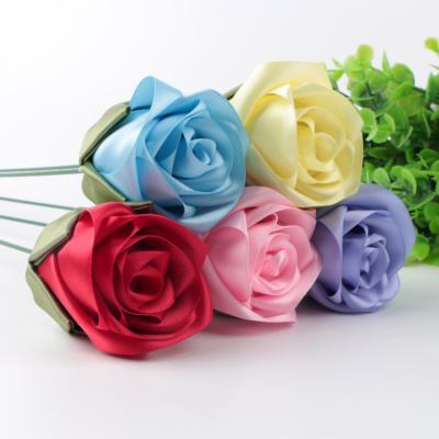 China Unieke cadeauversiering Ribbon Rose bloemen voor bruiloften Een heerlijke verrassing Te koop