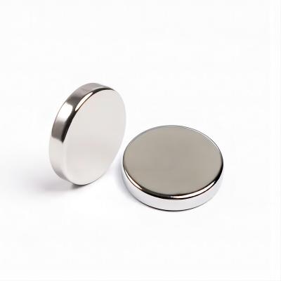 China Industrial NdFeB Magnet Super Strong Magnet Neodymium Magnet Tiny Small Size Round Cylinder for sale