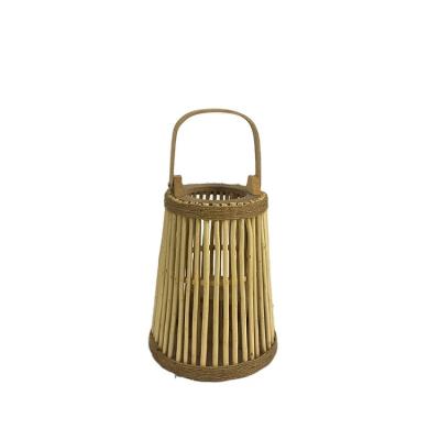 China Chinese original durable material design garden wicker lanterns with sconce lamps for sale