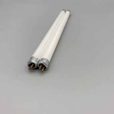 China 220V 110V UVB Fluorescent Tube T5 Bearded Dragon Tube Light 6000H Lifespan for sale