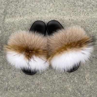 China 2021wholesale fur raccoon CUSHIONING slips shoes women smudge slipper luxury fur slippers for sale