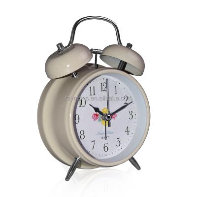 China Most popular antique style alarm clock with iron bell made in China for sale