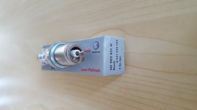 China Auto Spark Plug for VW BOSCH OEM 101905631H for sale