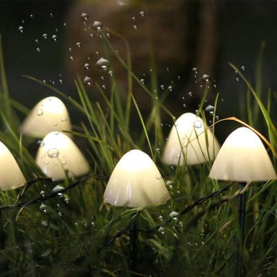 China 2021 E-COMMERCE BORDER Hotel LED Light RGB Plug In Christmas Outdoor Graden Mushroom Strings for sale