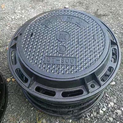 China EN124 Class D400 Class Sanitary Ductile Iron Manhole Cover Ductile Square Drainage Cover Municipal Roads Sewer Manhole Cover Anti Theft for sale