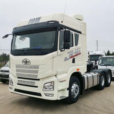 中国 ディーゼル燃料タイプ ジーファング FAW JH6 6X4 トラクタートラック 420HP J5P J6P 4X2 6X4 トラックヘッド トラック 販売のため