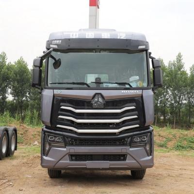 China Dirección izquierda Sinotruk Vehículo especial usado Sinotruk HOWO MAX 6X4 530hp Tractor de GNL en venta