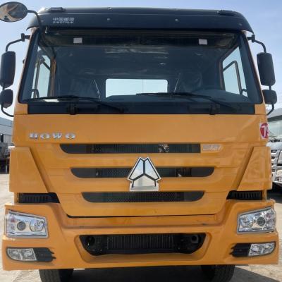 Cina 10m3 Sinotruk Camion a gomma 6x4 Diesel 40 tonnellate Camion a gomma articolato 10 pneumatici in vendita