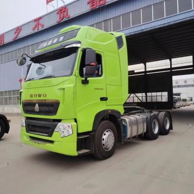 China Gebruikte HOWO Sinotruk Traktor Truck T7H 540HP 6X4 met Multimedia System Manual Window Te koop